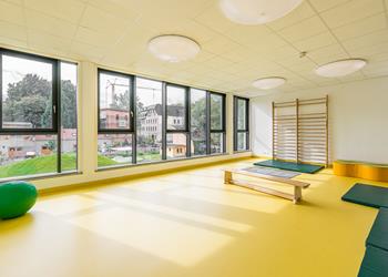 DAYCARE CENTRE REGENBOGEN ELSTERAUE 